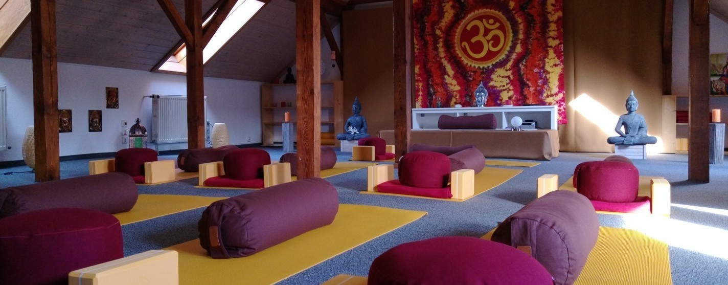 Yoga Kurse und Yogakurs im Yogastudio Dessau